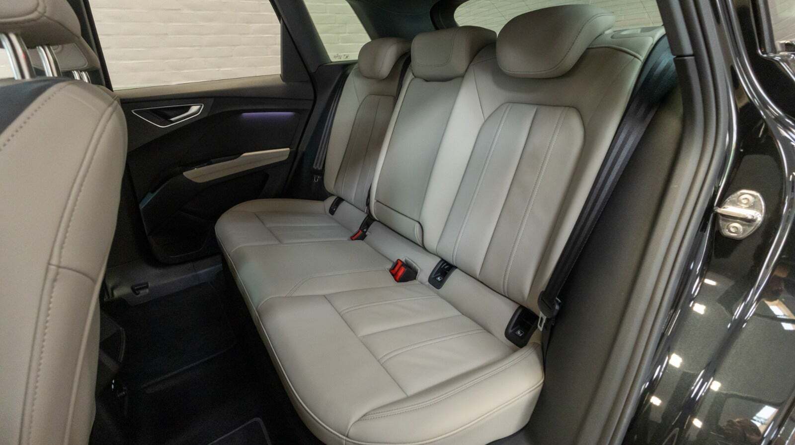 Sort Audi Q4 e-tron fra 2022