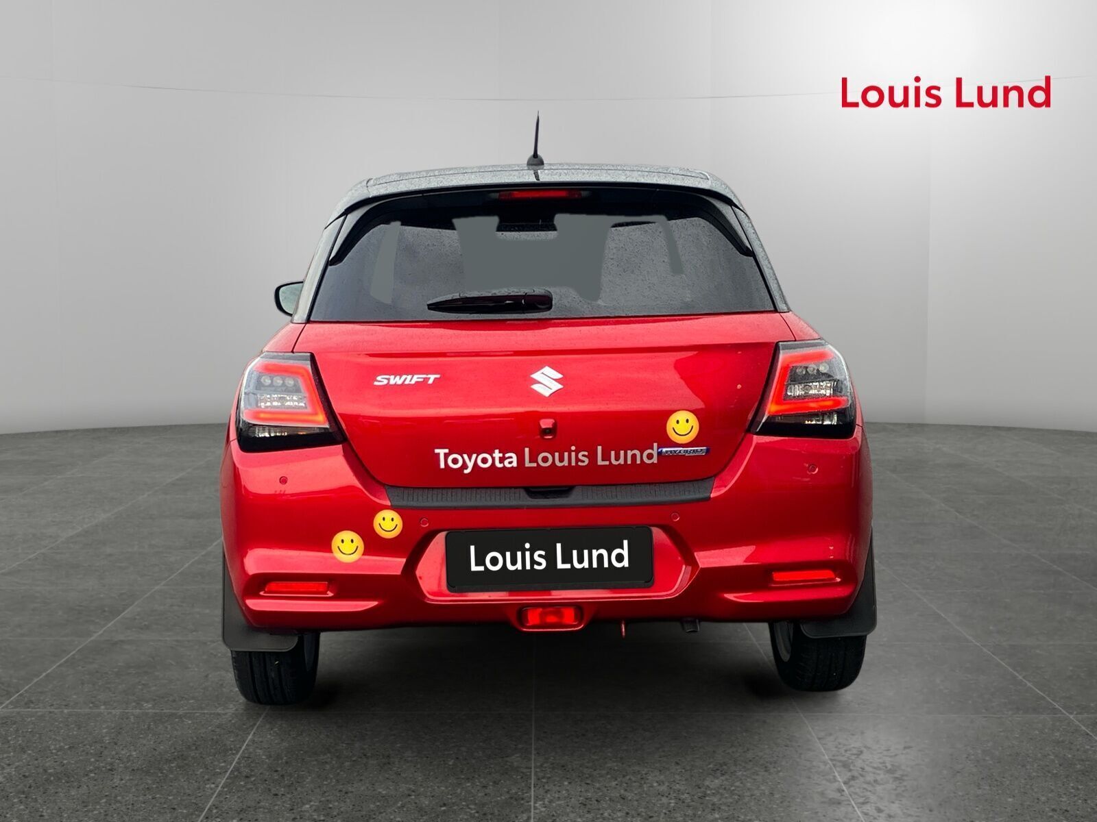 Rød Suzuki Swift fra 2025