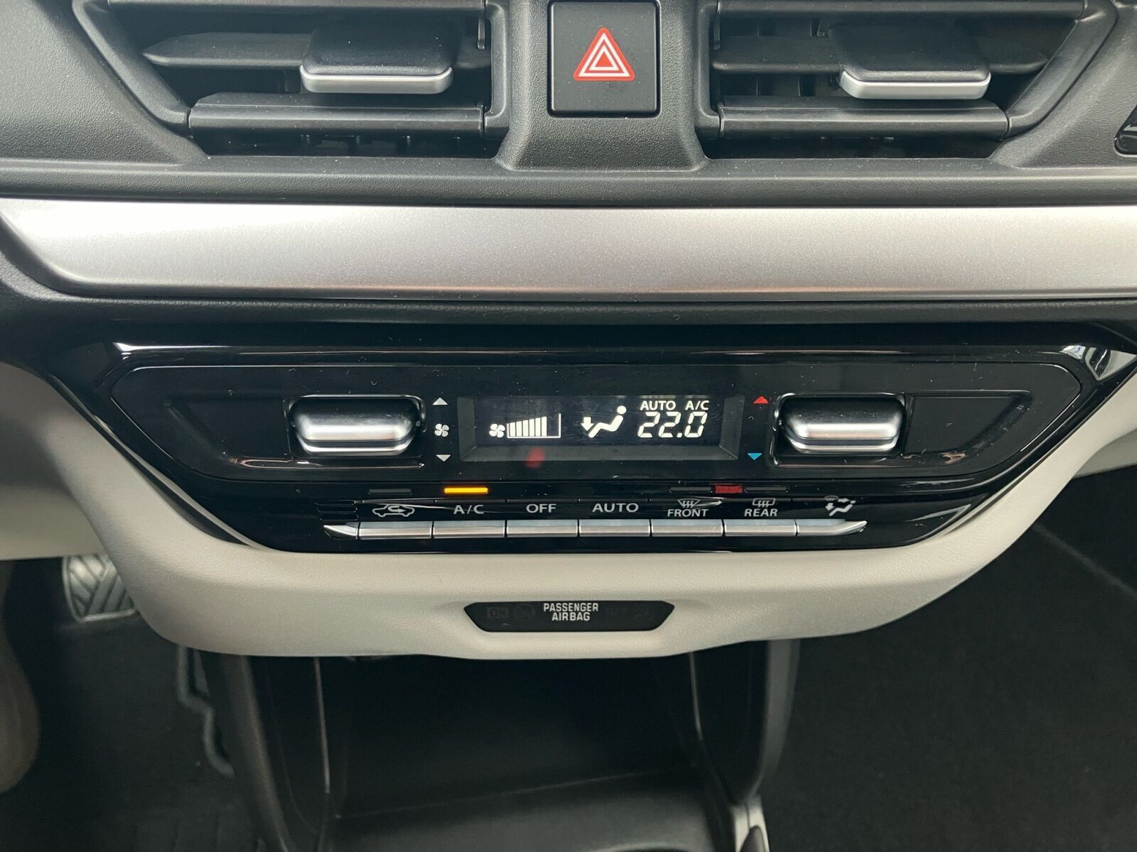 Rød Suzuki Swift fra 2025