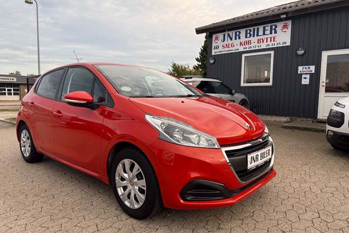 undefined Peugeot 208 fra 2018 set udefra