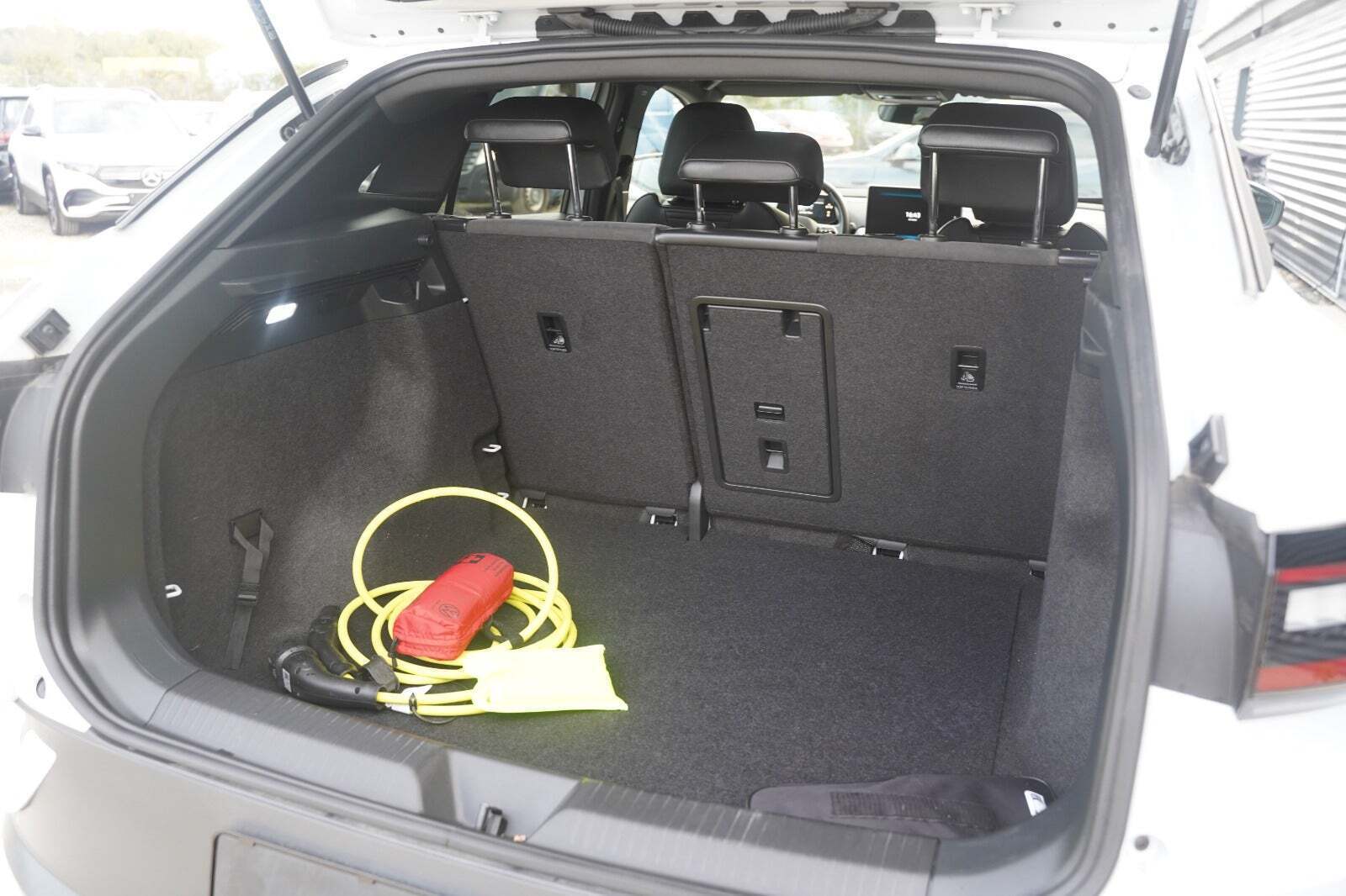 Hvid VW ID.4 fra 2024