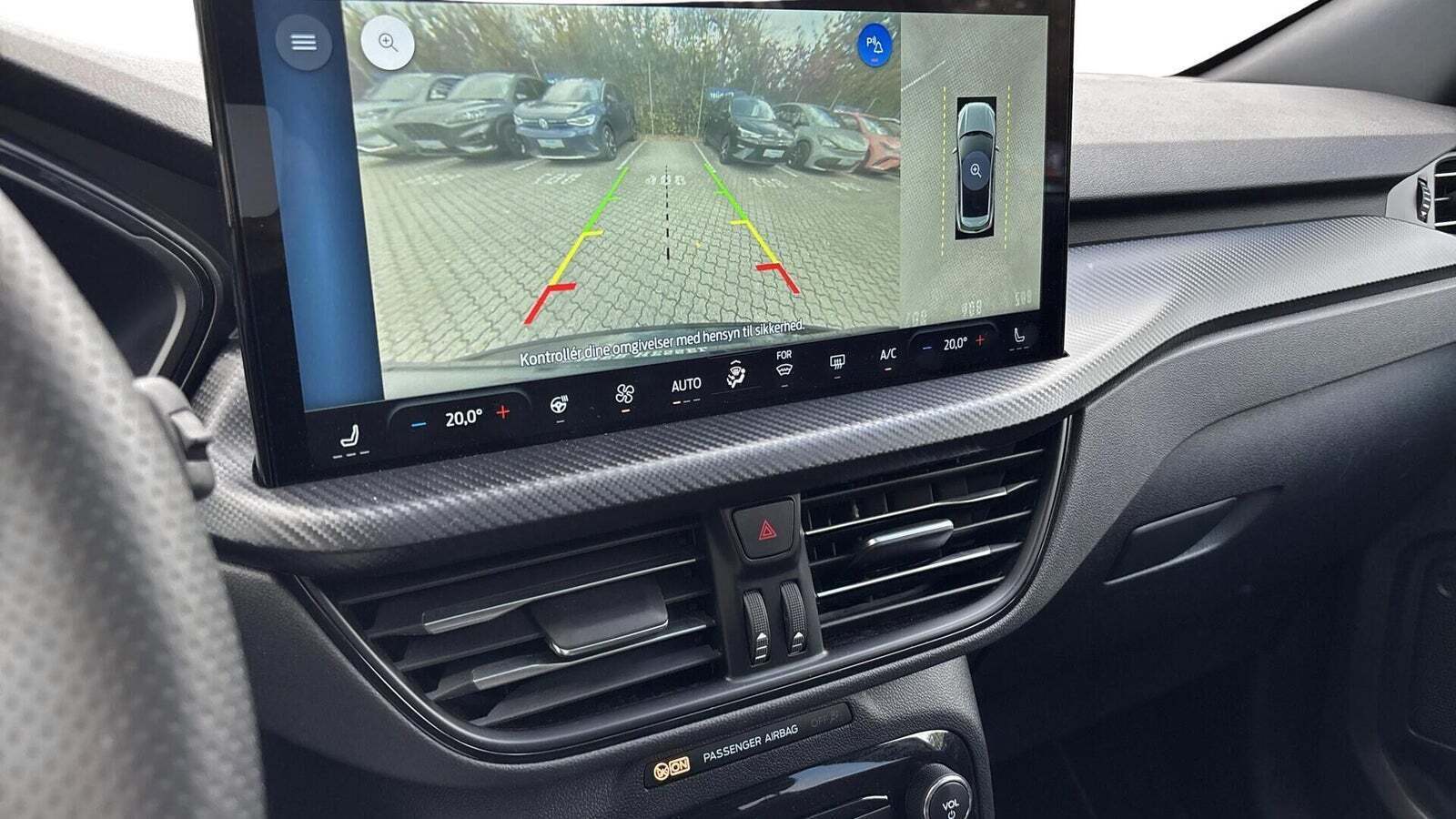 Sort Ford Kuga fra 2024