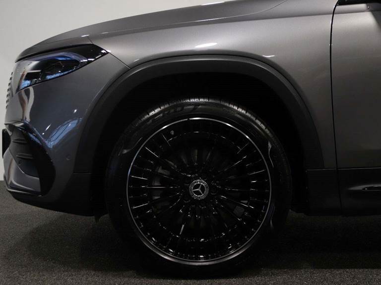 Mercedes EQB300 AMG Line 4Matic 7prs