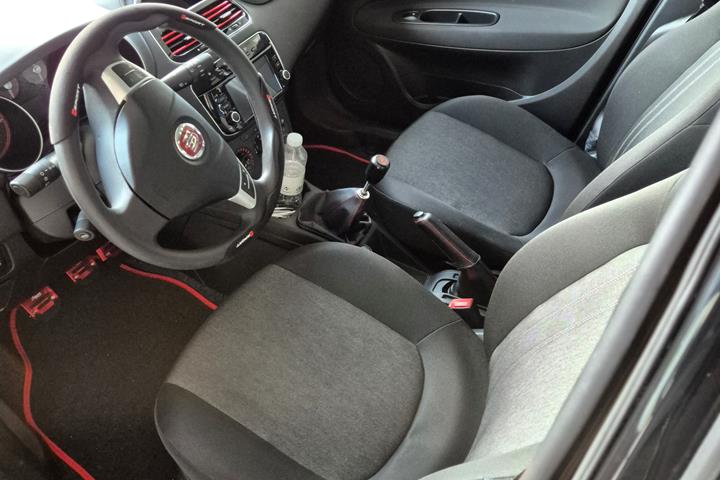 Sort Fiat Punto fra 2017