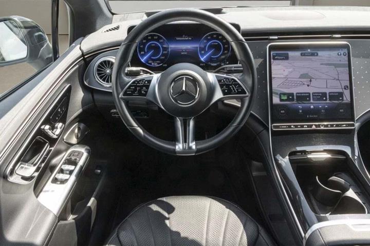 undefined Mercedes EQE350 fra 2022
