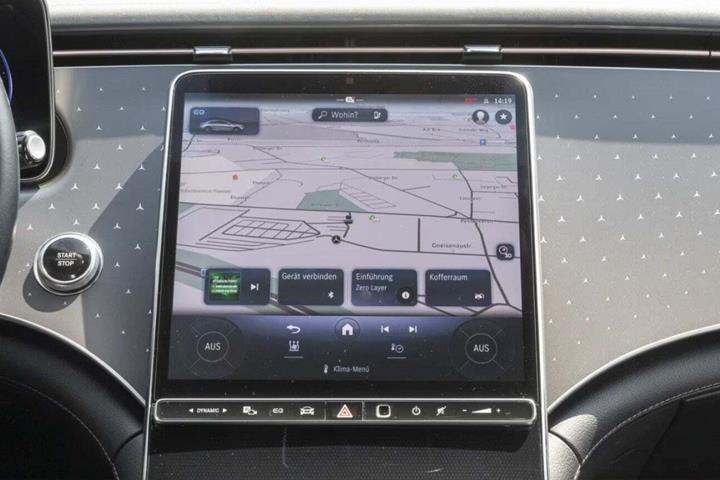 undefined Mercedes EQE350 fra 2022