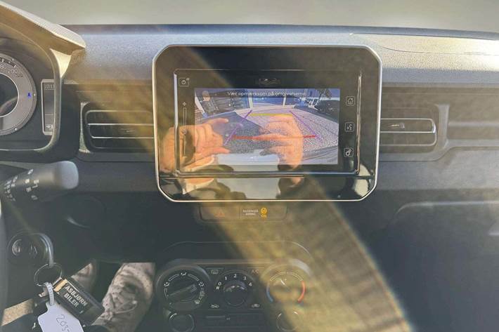 Grå Suzuki Ignis fra 2020