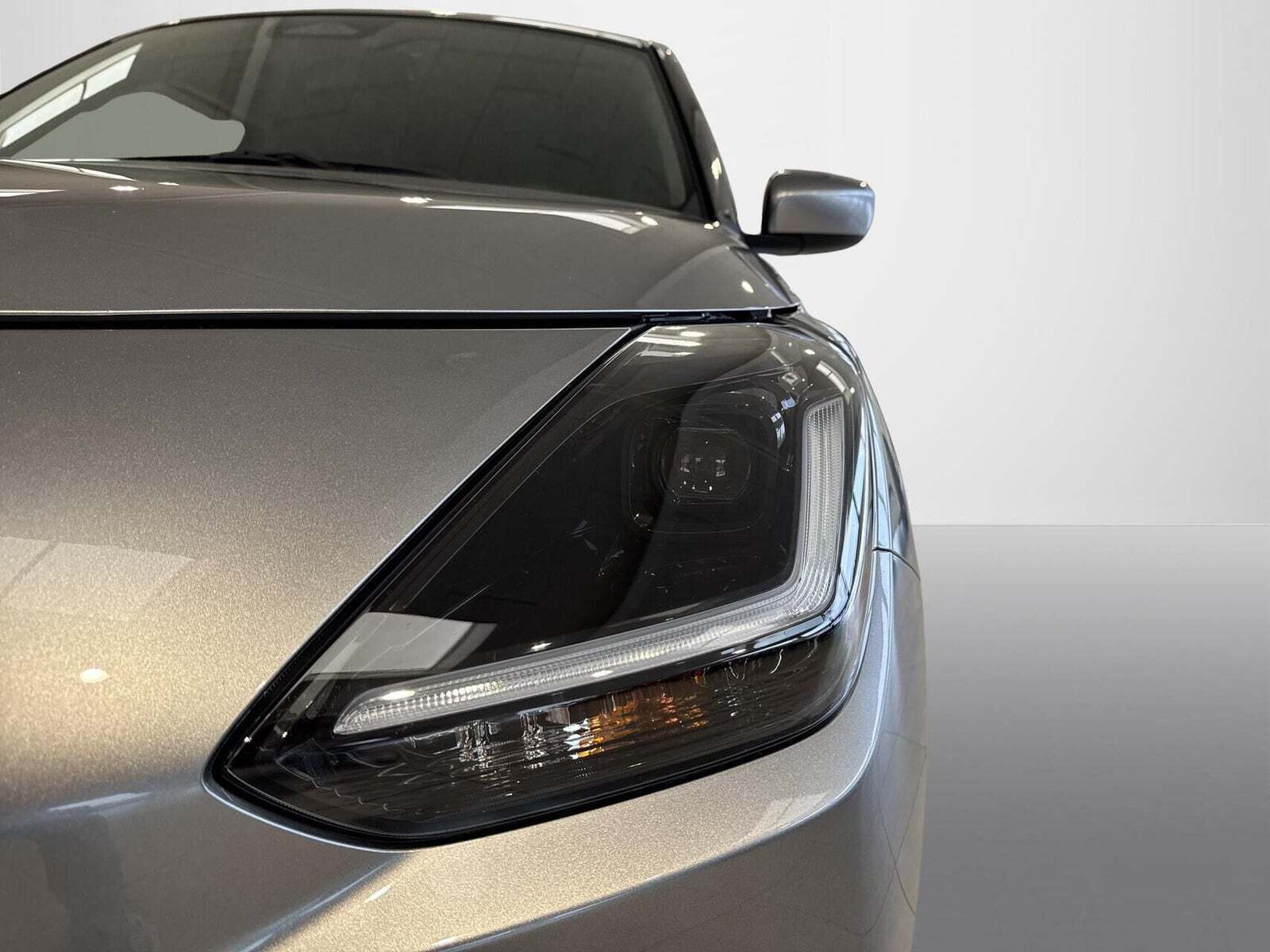 Sølv Suzuki Swift fra 2024