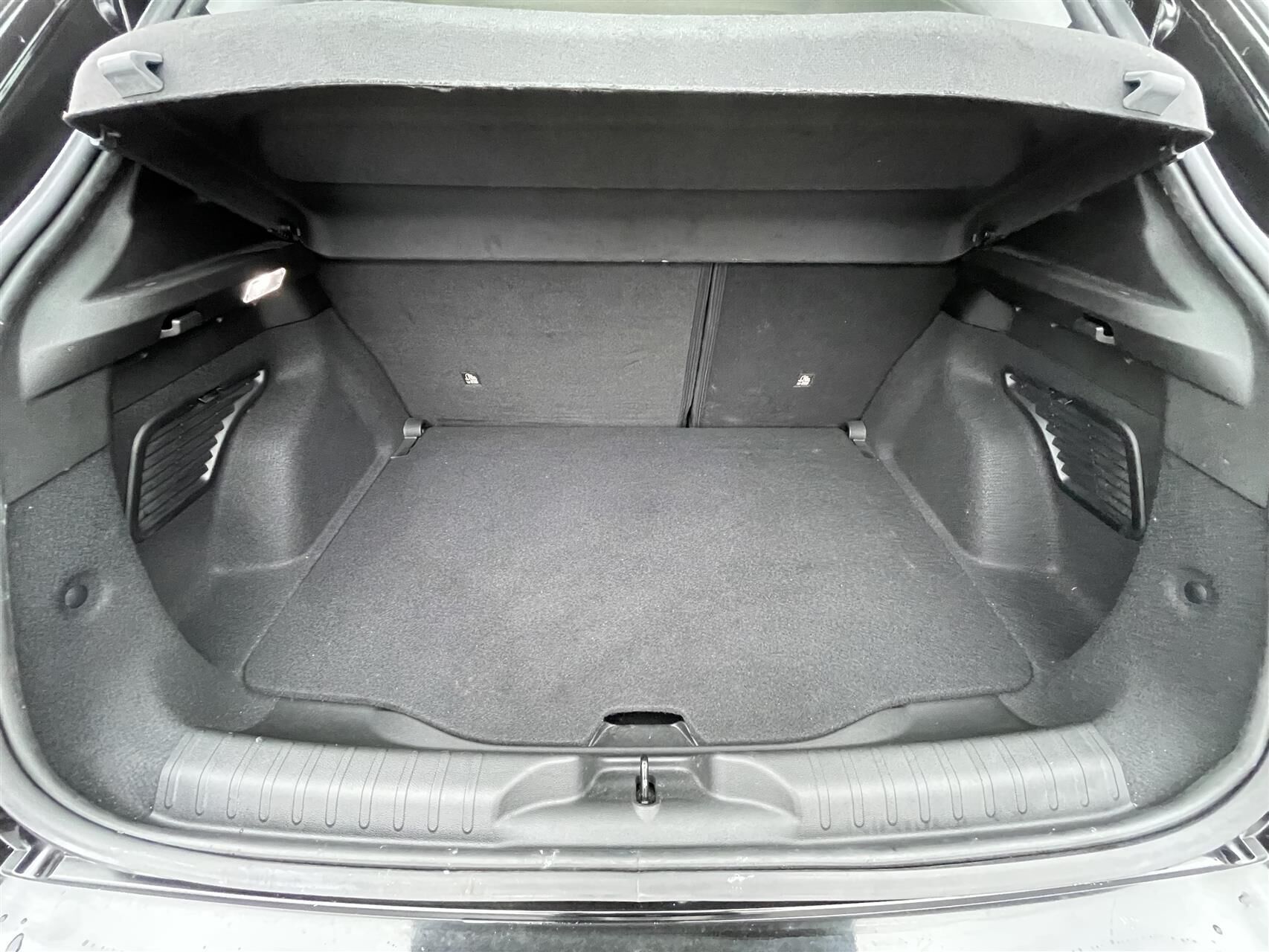 Sort Fiat 600e fra 2024