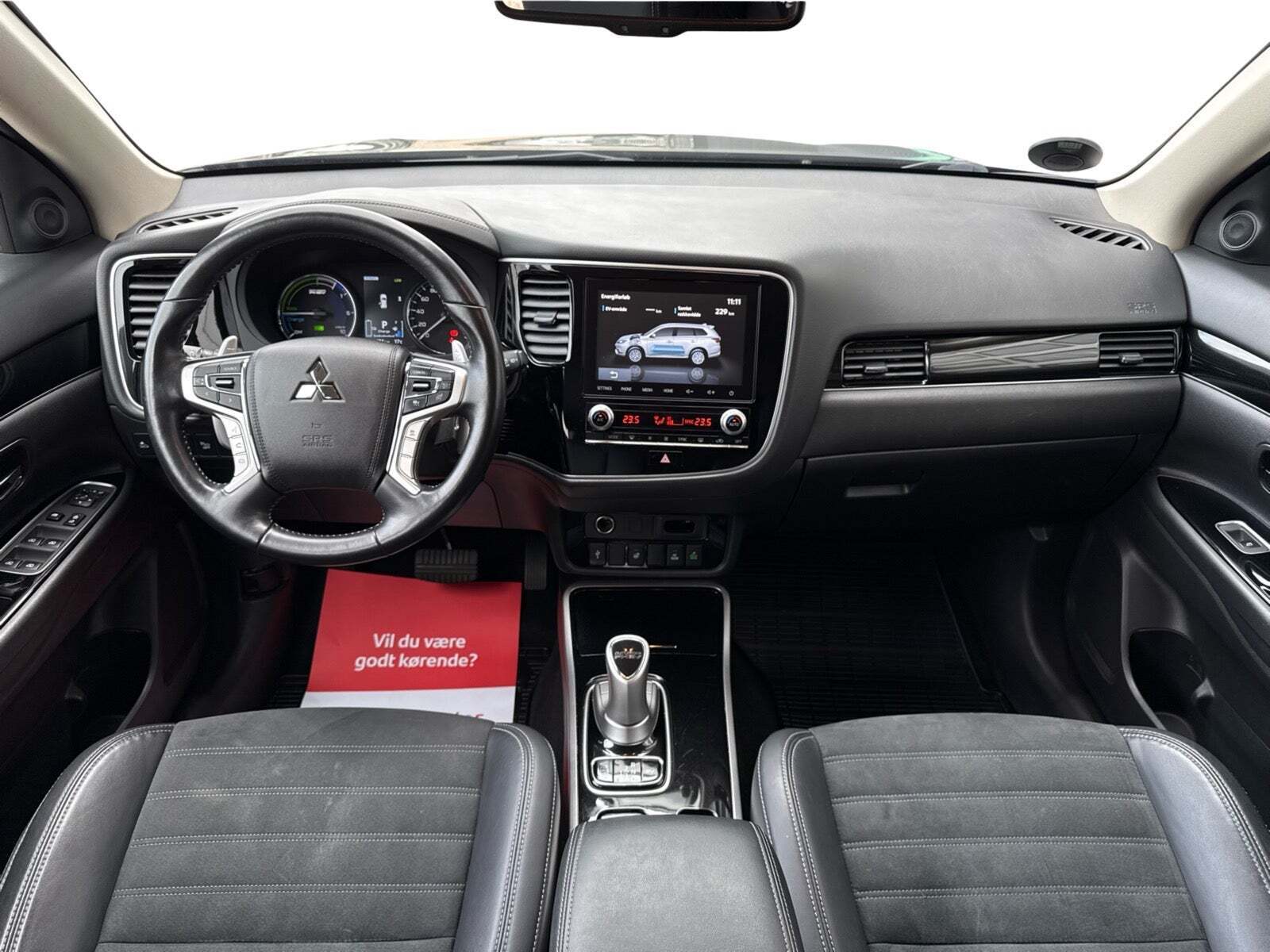 Mitsubishi Outlander 2,4 PHEV Intense CVT 4WD