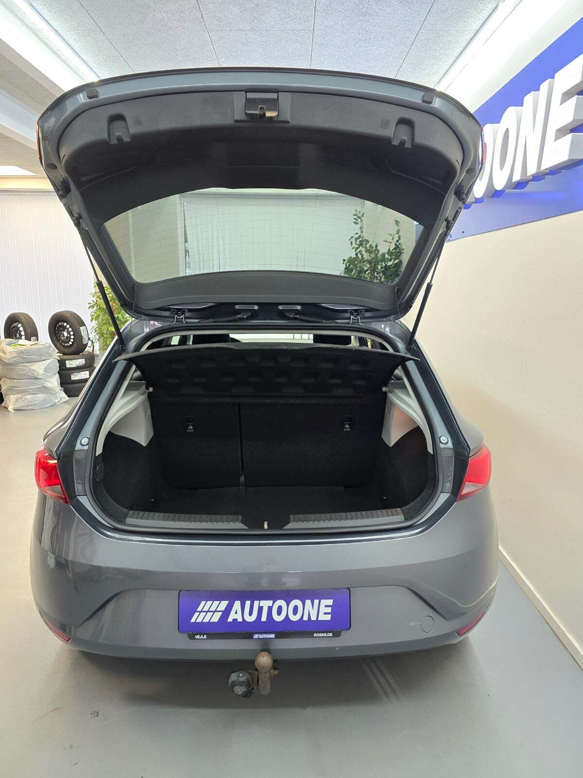 Grå Seat Leon fra 2014