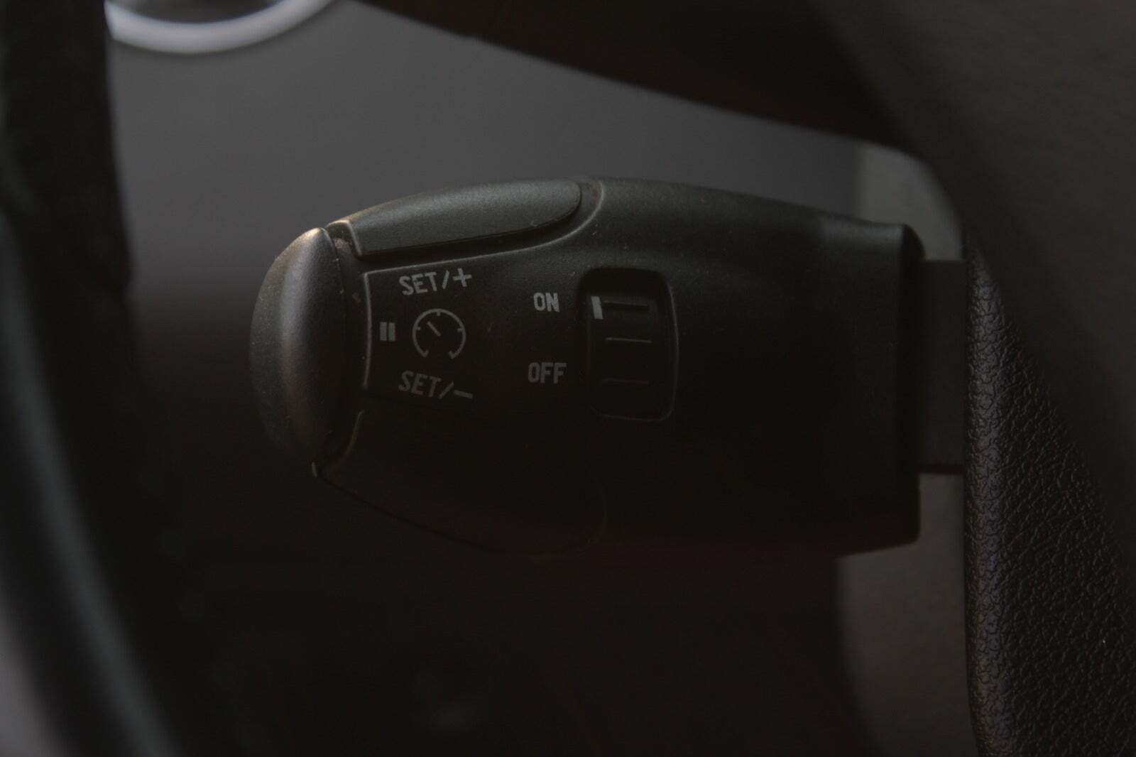 Grå Peugeot 308 fra 2010