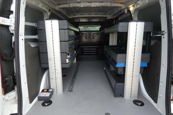 Hvid Ford Transit Connect fra 2020