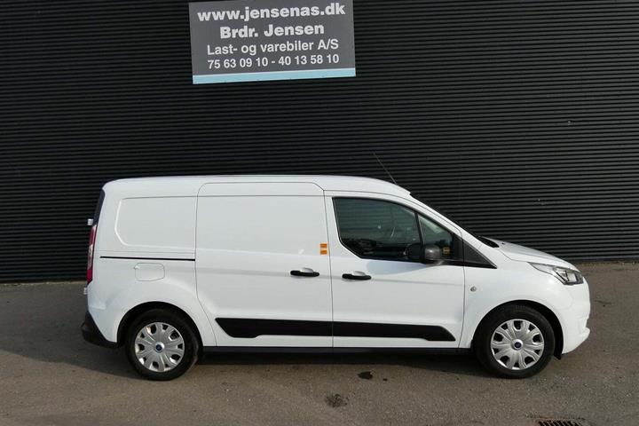 Hvid Ford Transit Connect fra 2020
