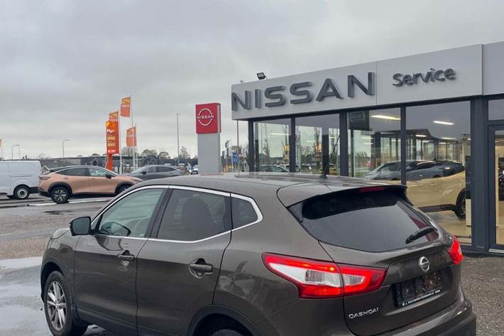 undefined Nissan Qashqai fra 2016