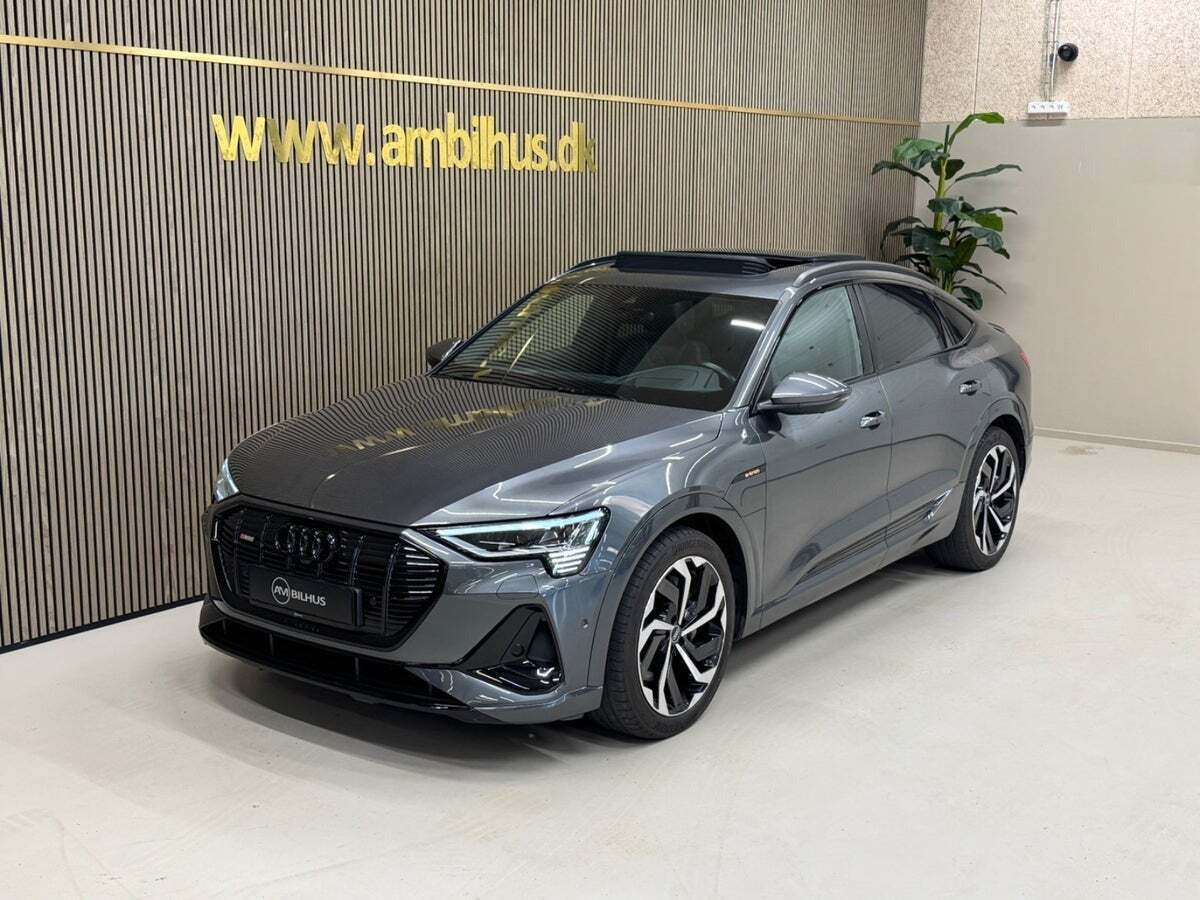 Grøn Audi e-tron fra 2022