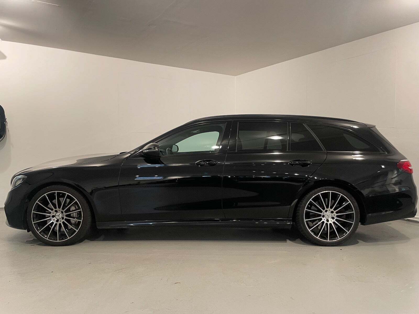 Mercedes E53 3,0 AMG stc. aut. 4Matic+