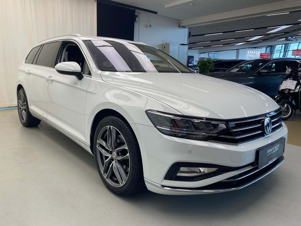 VW Passat 1,5 TSi 150 Elegance+ Variant DSG
