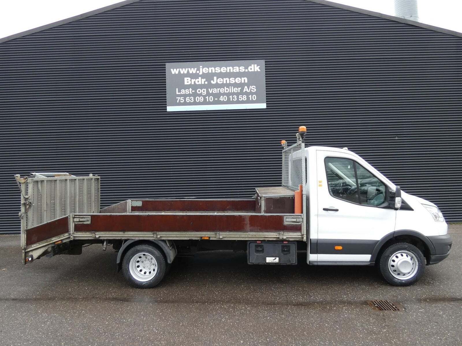 Ford Transit 470 L4 Chassis 2,0 TDCi 170 Trend H1 RWD