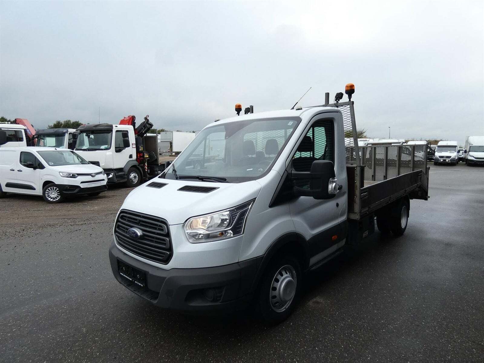 Ford Transit 470 L4 Chassis 2,0 TDCi 170 Trend H1 RWD