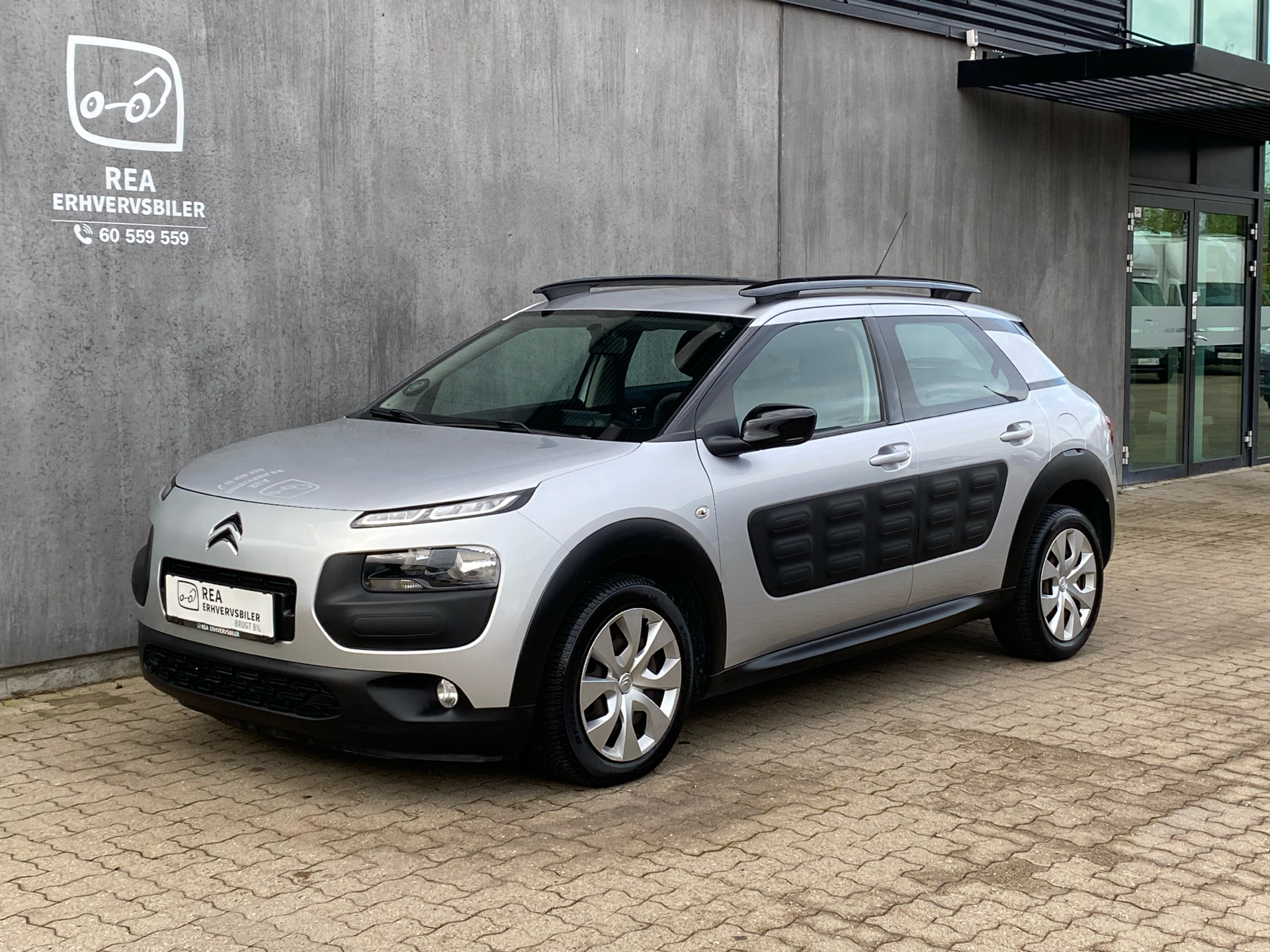 Citroën C4 Cactus 1,6 Blue HDi Shine ETG6 start/stop 100HK Van 6g Aut.