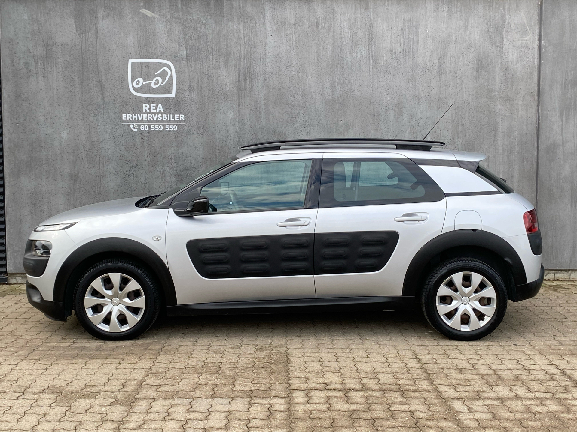 Citroën C4 Cactus 1,6 Blue HDi Shine ETG6 start/stop 100HK Van 6g Aut.