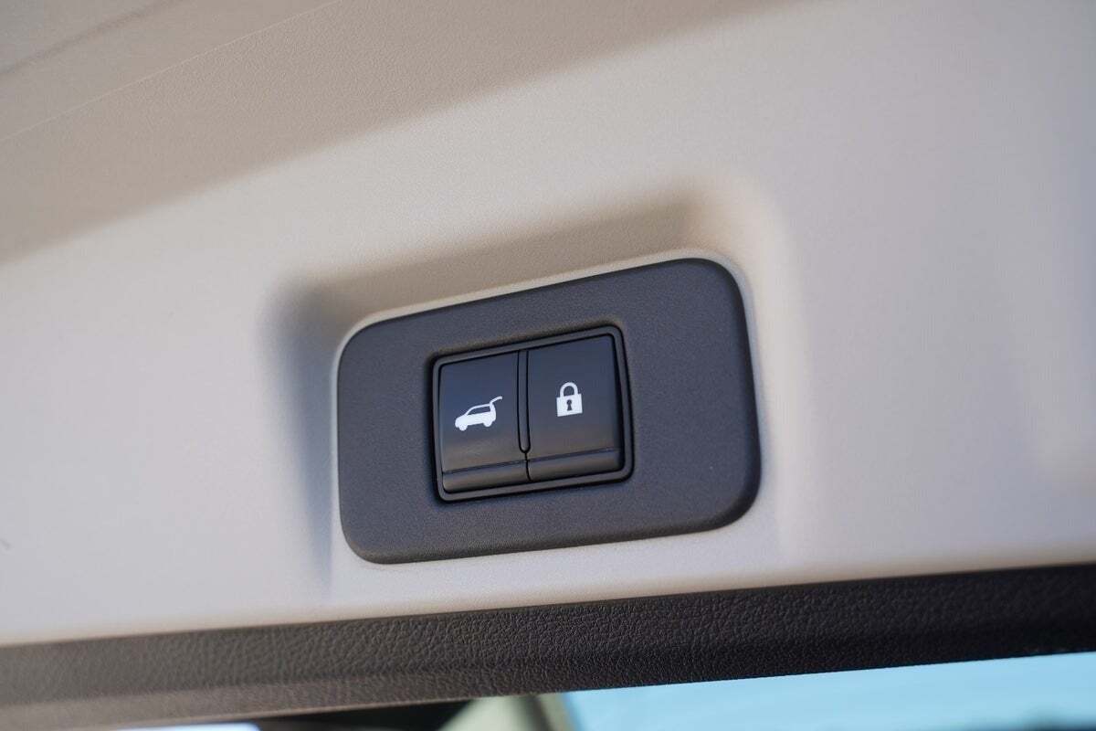 Orange Nissan Ariya fra 2022