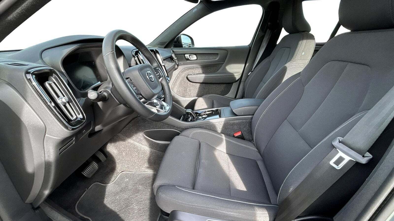 Volvo XC40 P6 ReCharge Core