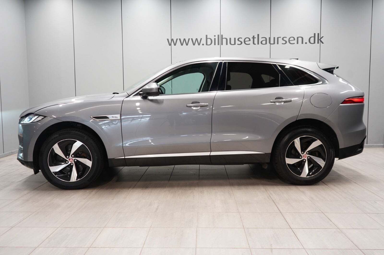 Jaguar F-Pace 2,0 P400e Signature S aut.