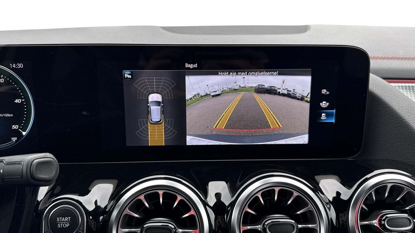 Hvid Mercedes EQA250 fra 2023