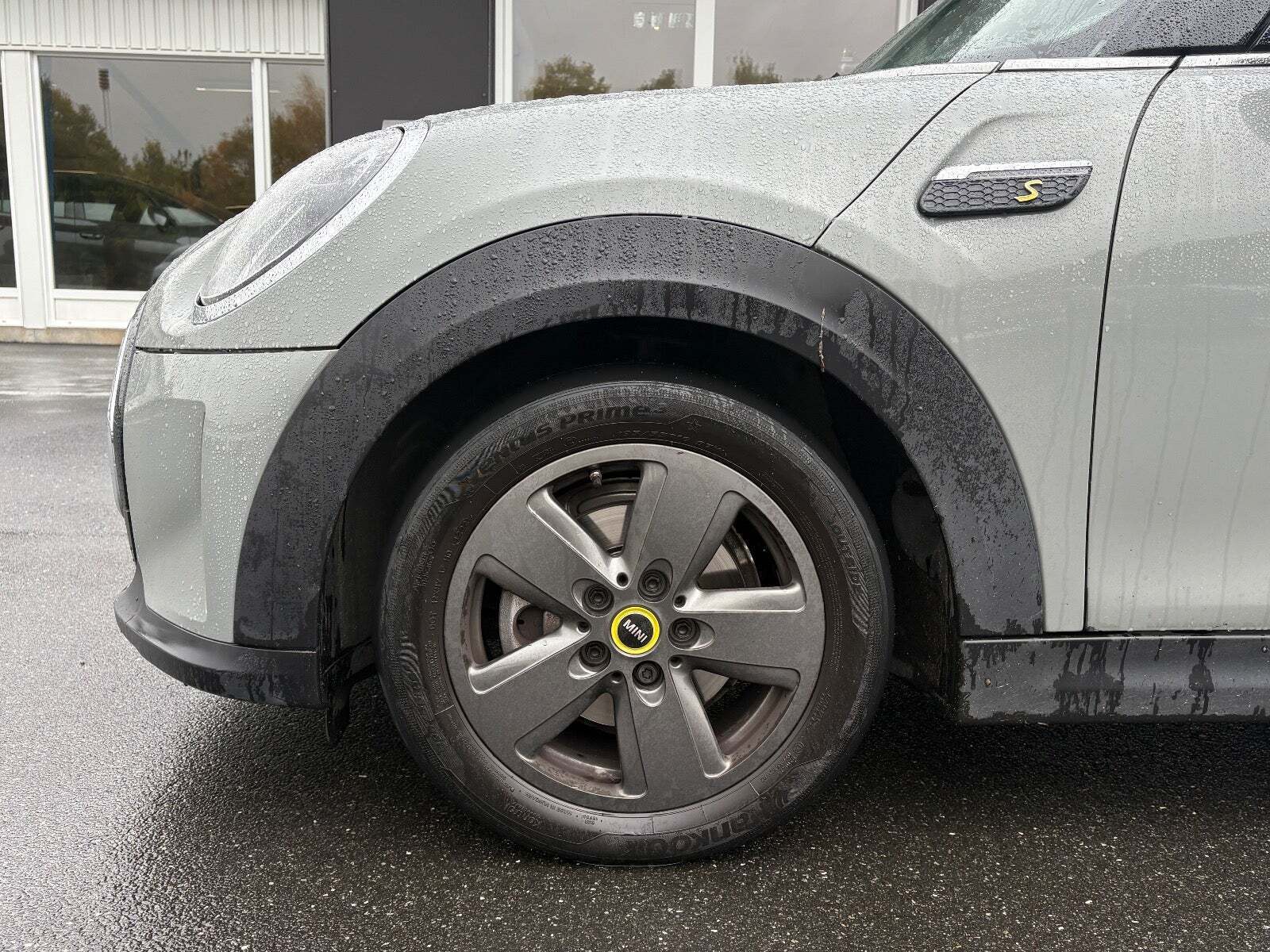 Mini Cooper SE Classic Trim