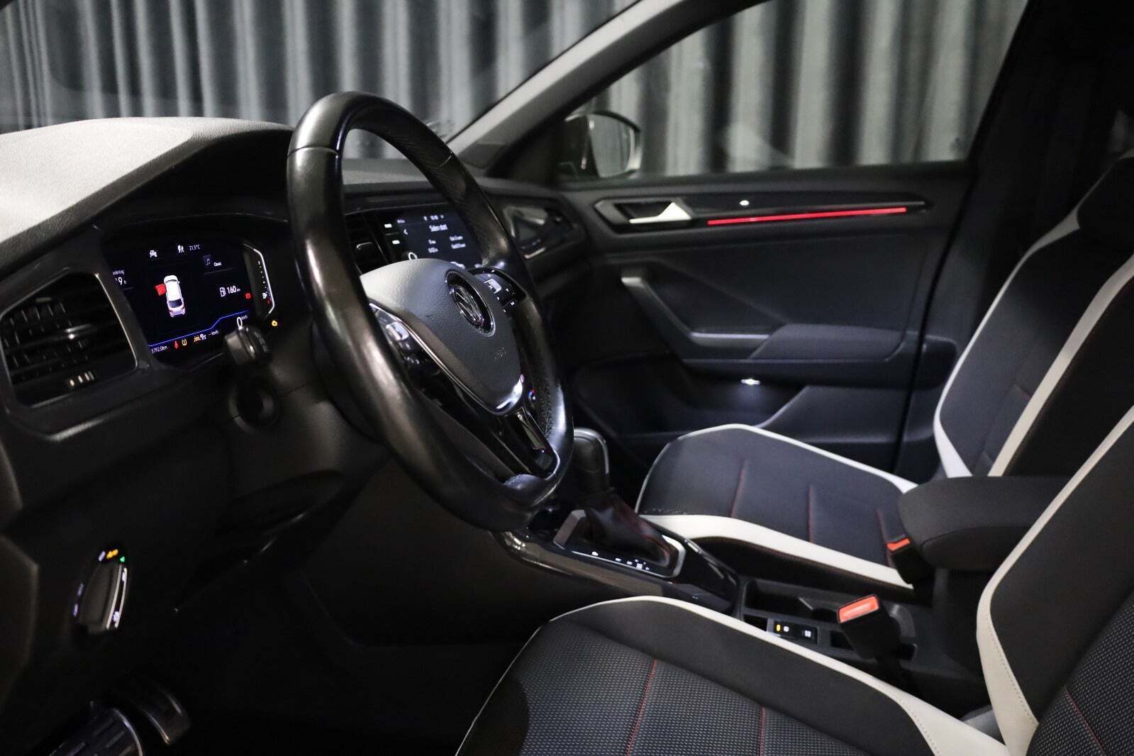 Brun VW T-Roc fra 2020