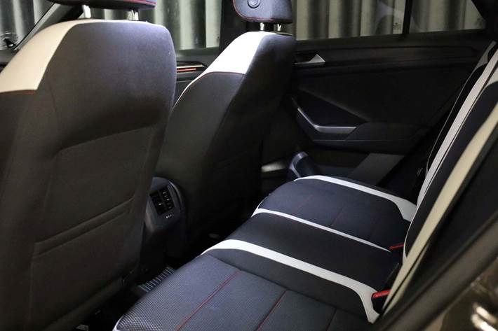 Brun VW T-Roc fra 2020