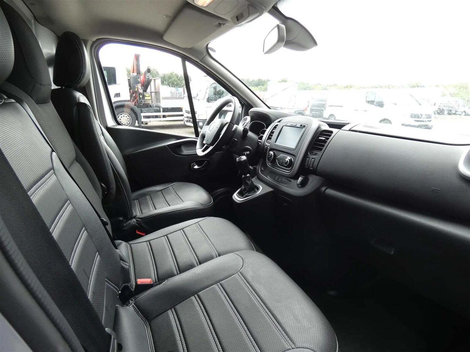 Sølv Fiat Talento fra 2021