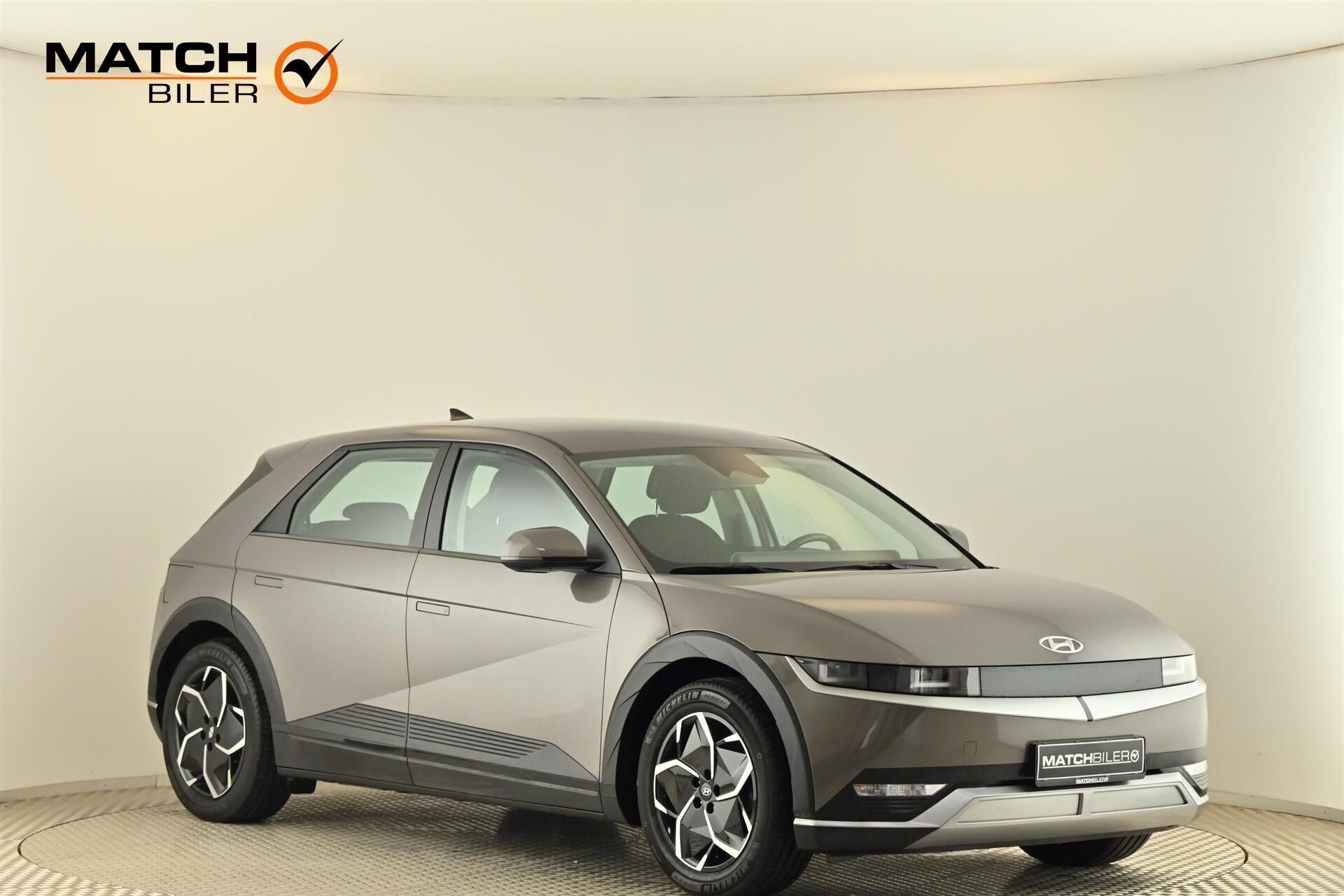 Hyundai Ioniq 5 Electric 72,6 kWh Essential 218HK 5d Aut.