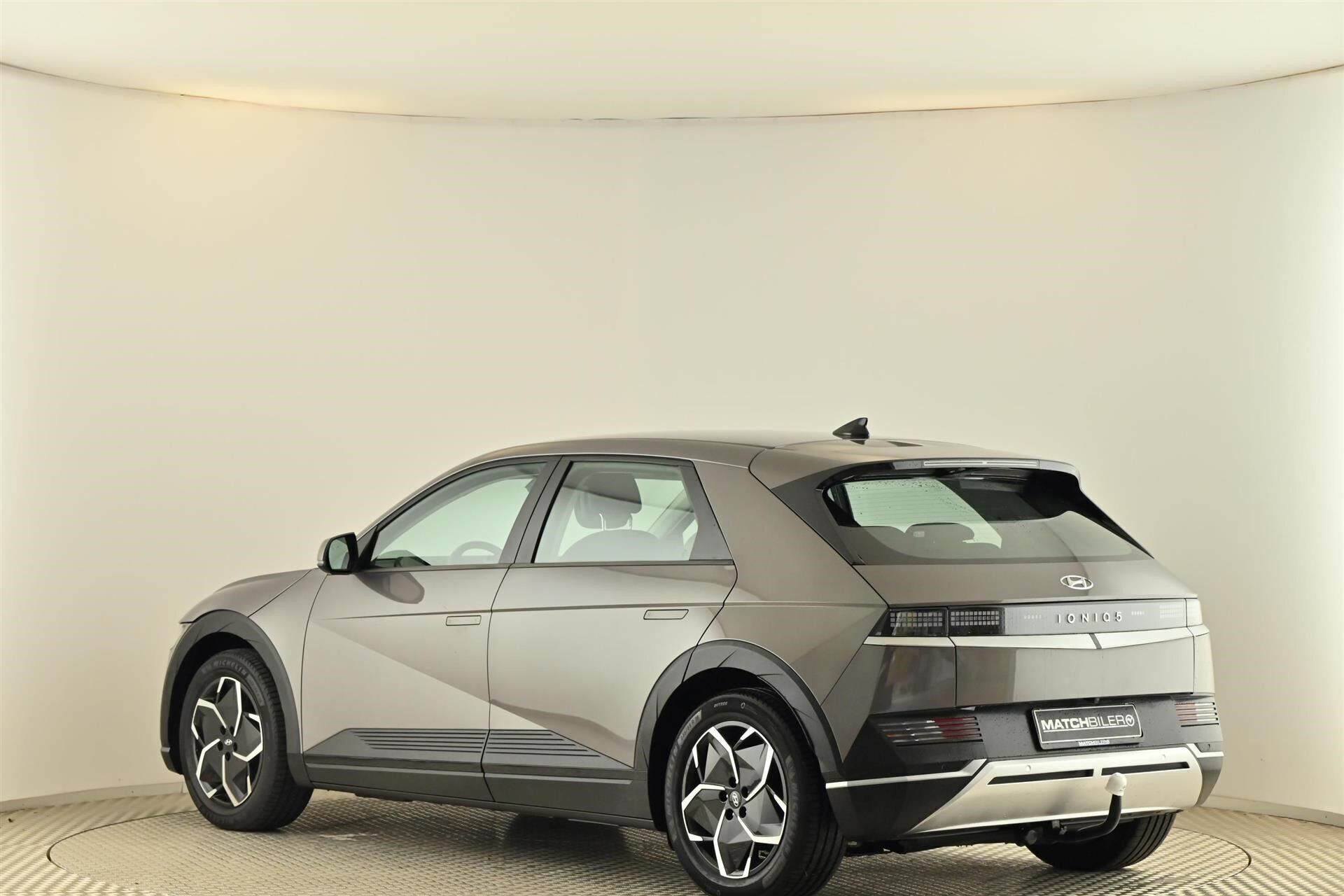 Hyundai Ioniq 5 Electric 72,6 kWh Essential 218HK 5d Aut.