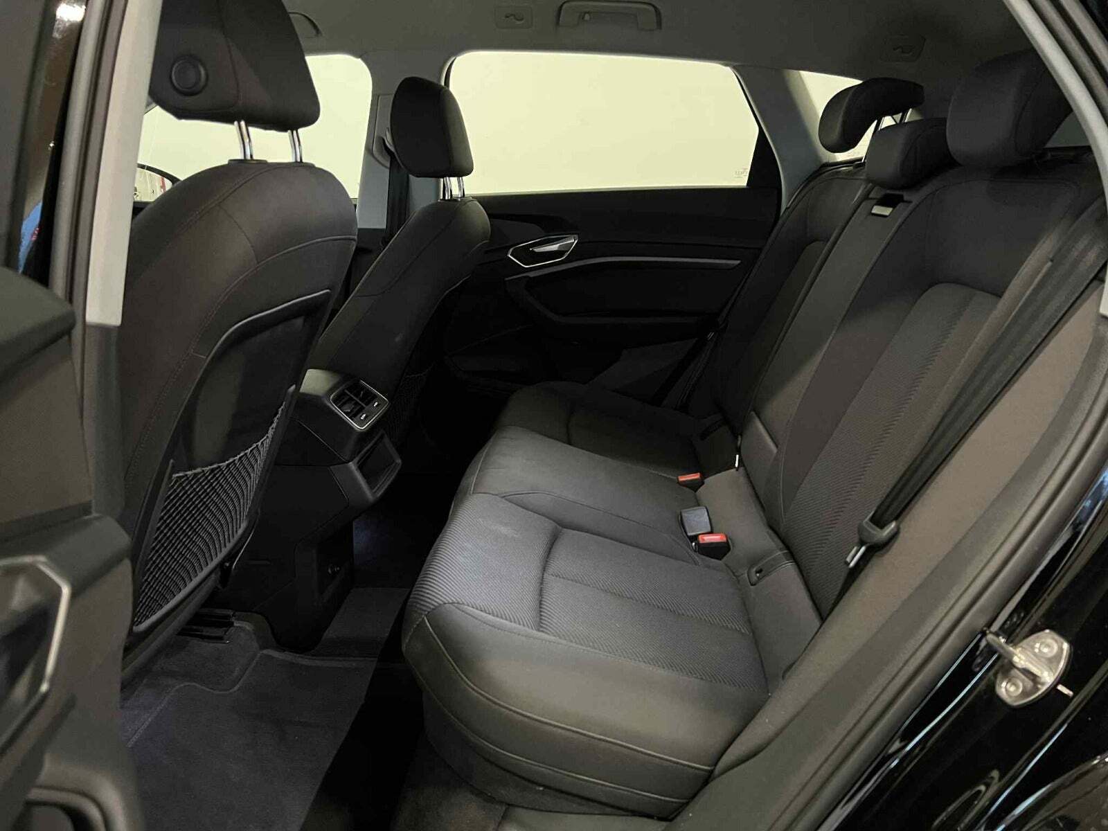 Audi e-tron 50 quattro