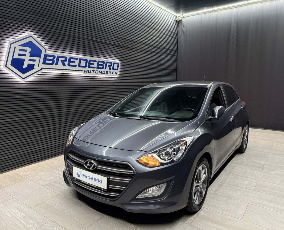 Hyundai i30 1,6 CRDi 110 EM-Edition