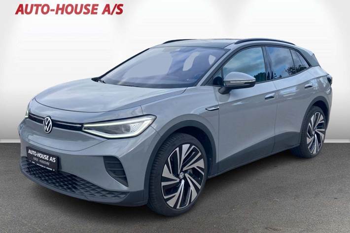 Grå VW ID.4 fra 2023 set udefra
