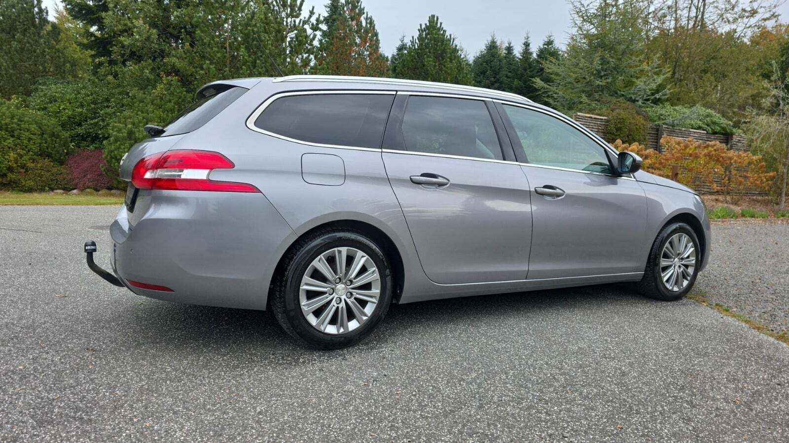 Peugeot 308 1,6 BlueHDi 120 Allure SW