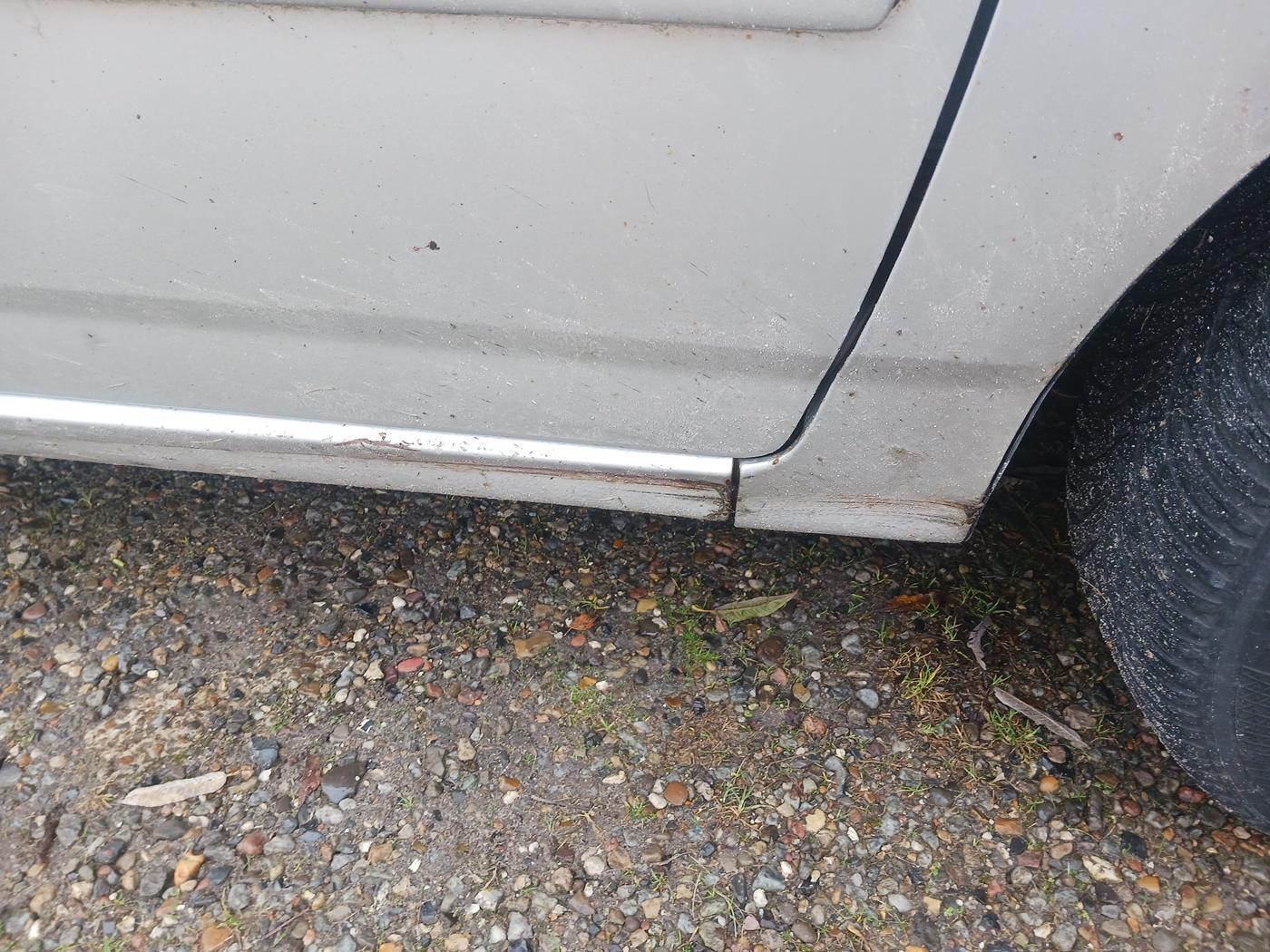 Grå Toyota Corolla fra 2006