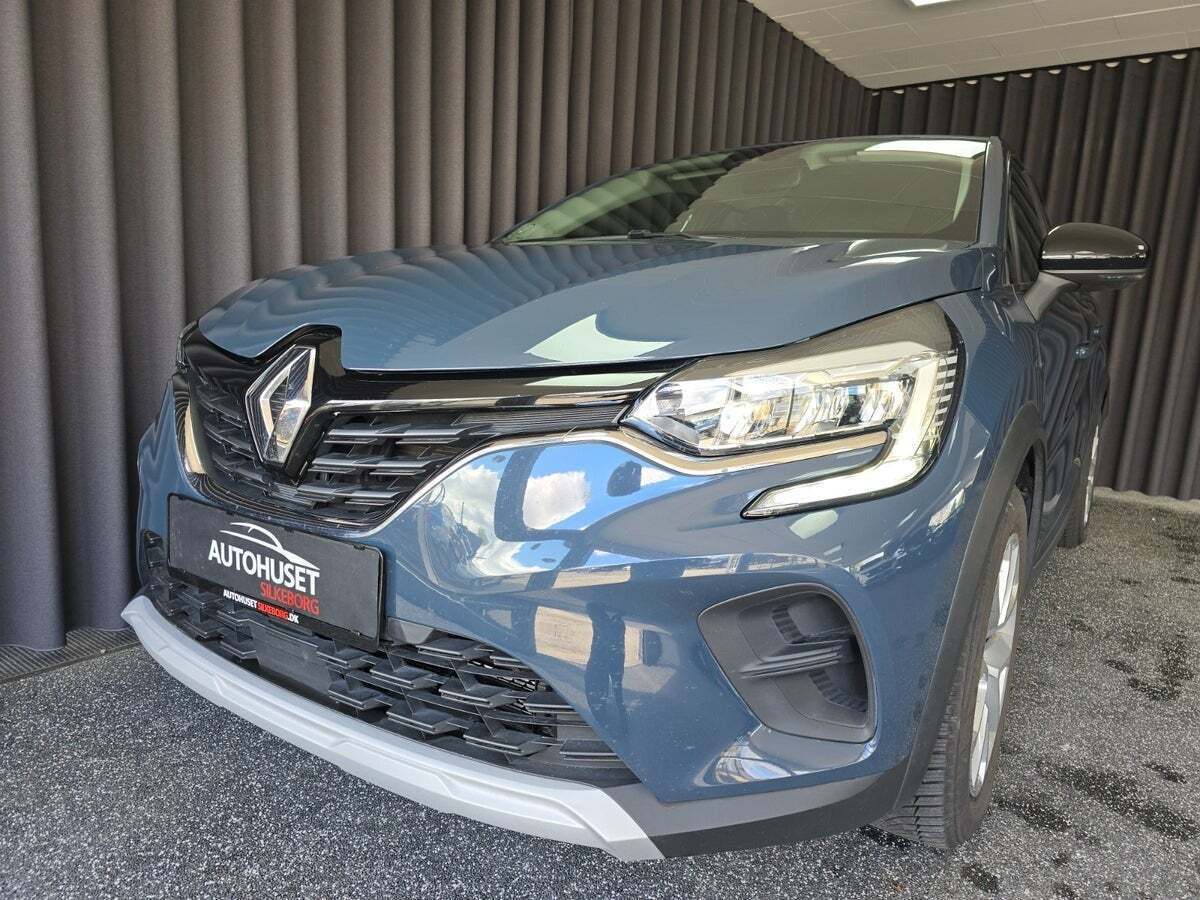 Renault Captur 1,6 E-Tech Zen