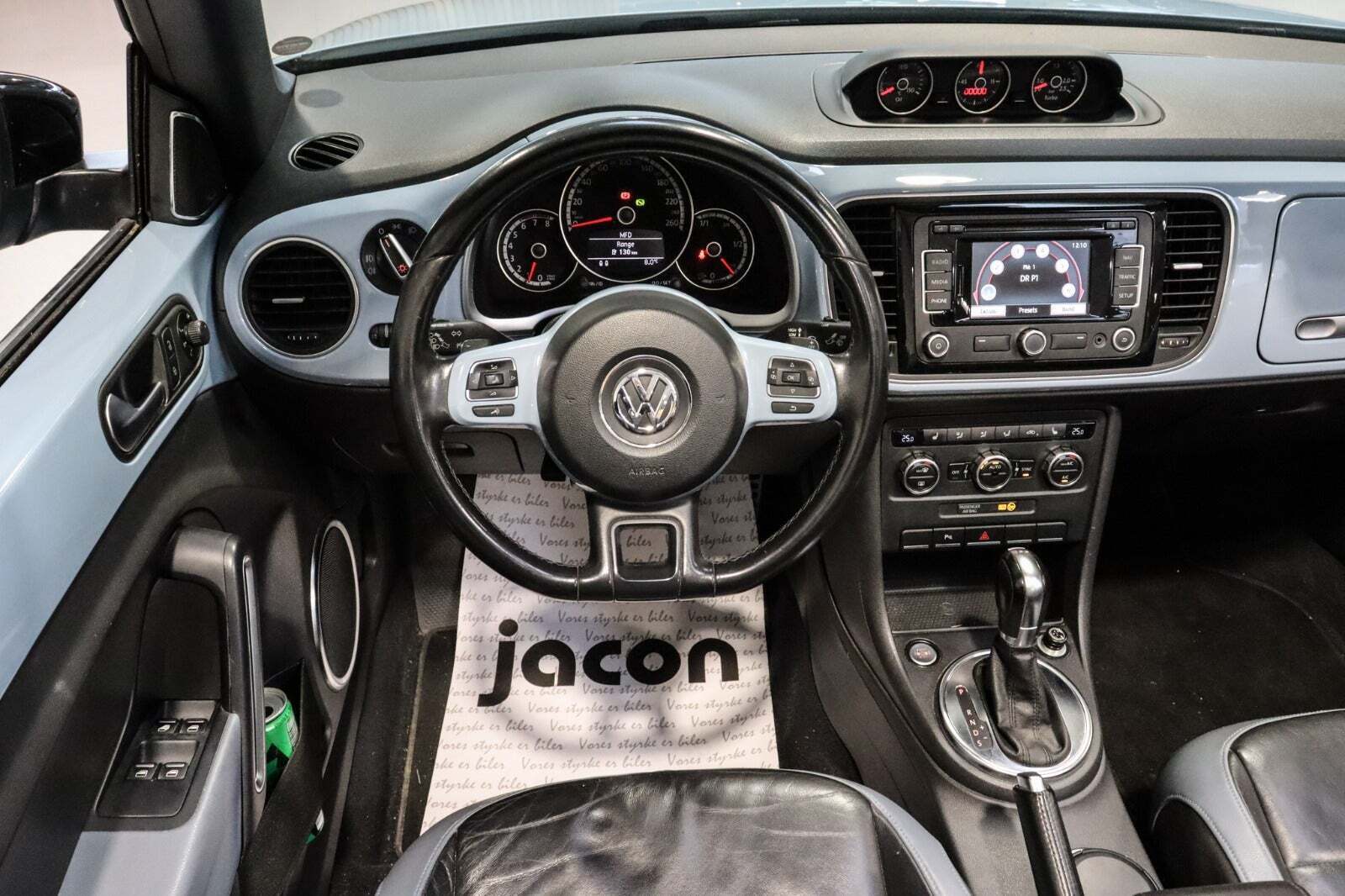 Blå VW The Beetle fra 2013