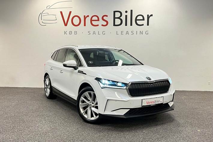 Hvid Skoda Enyaq fra 2022 set udefra