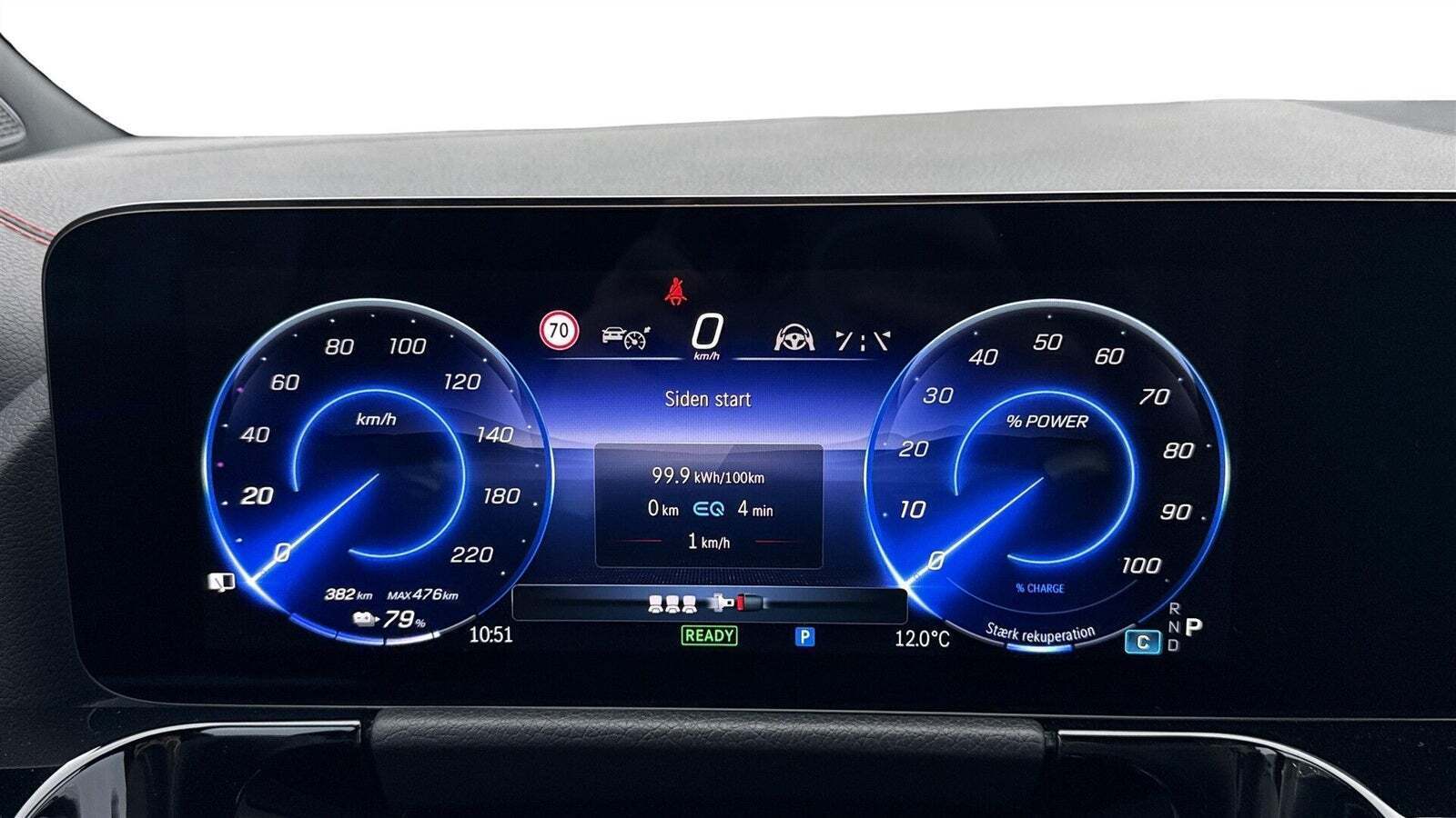 Sort Mercedes EQA250+ fra 2024