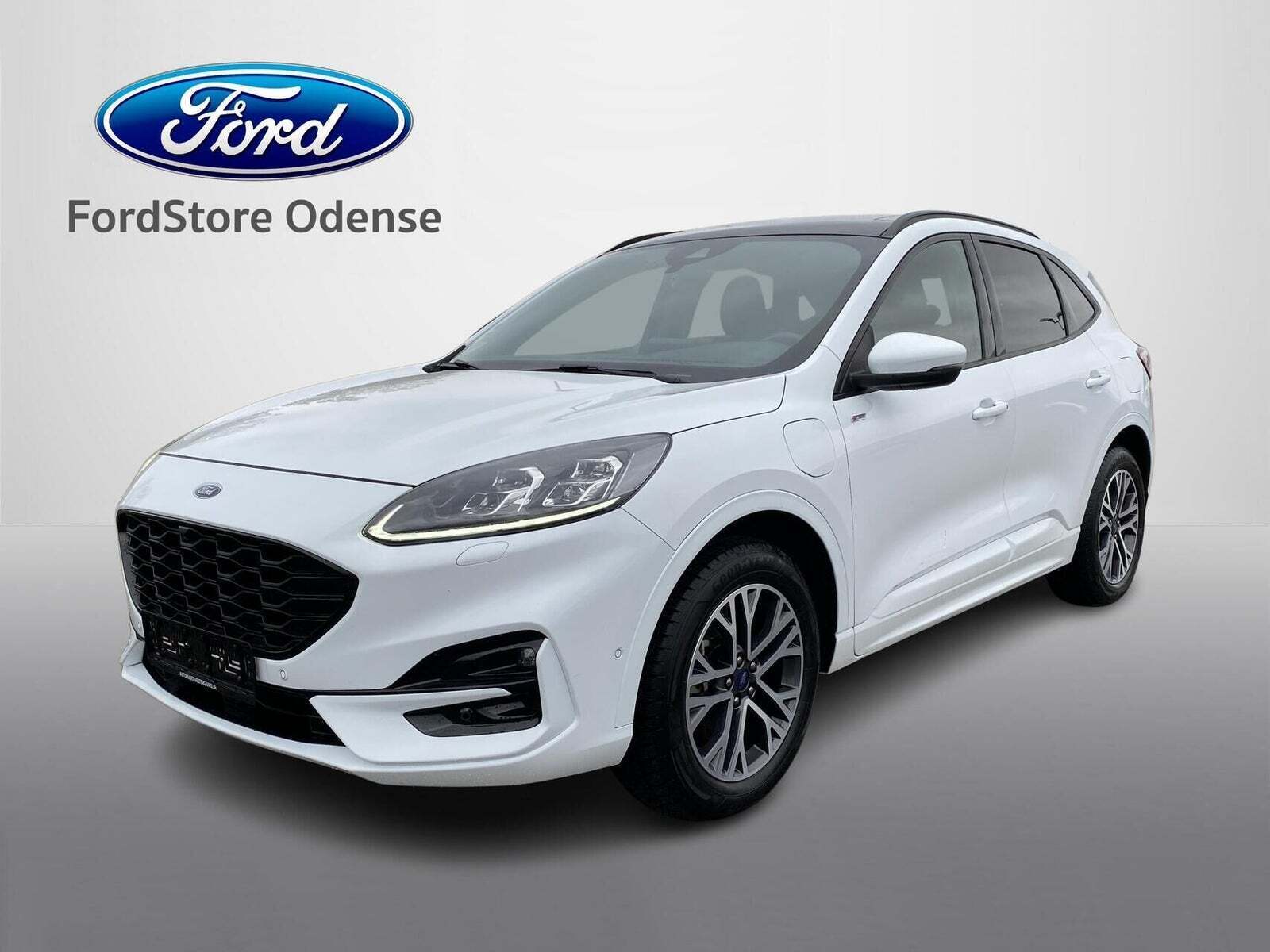 Ford Kuga 2,5 PHEV ST-Line X CVT