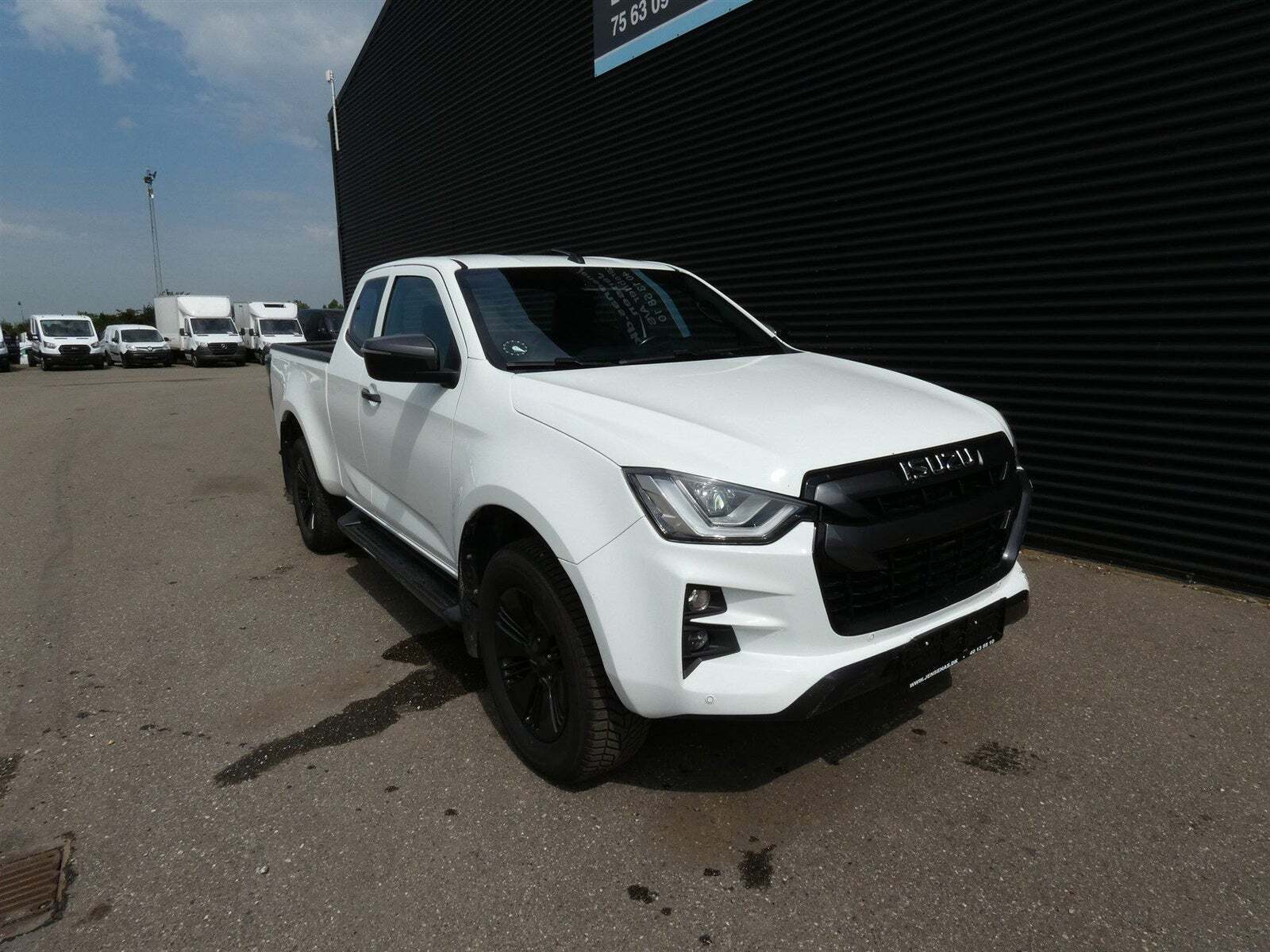 Isuzu D-Max 1,9 TD 163 Ext. Cab Exclusive aut.