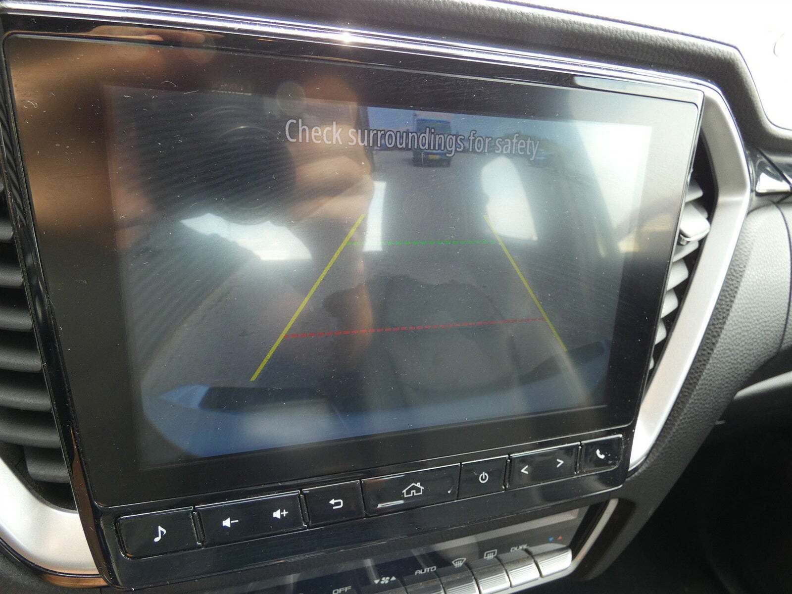 Hvid Isuzu D-Max fra 2021