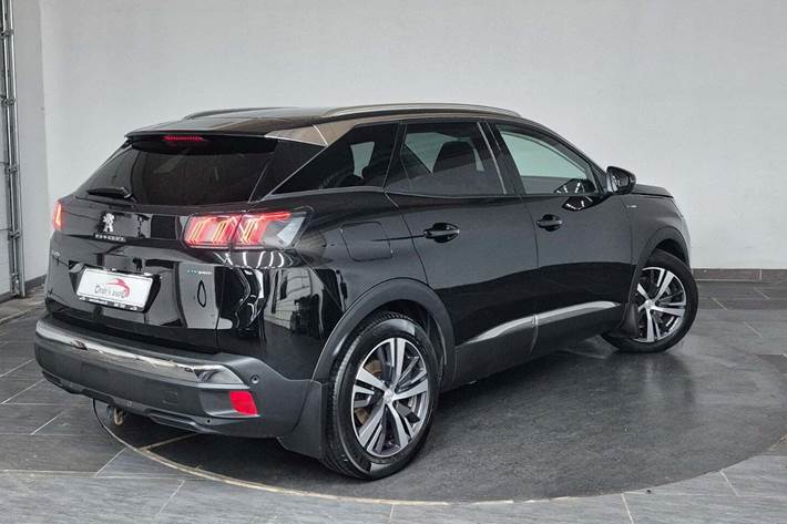 Sort Peugeot 3008 fra 2021