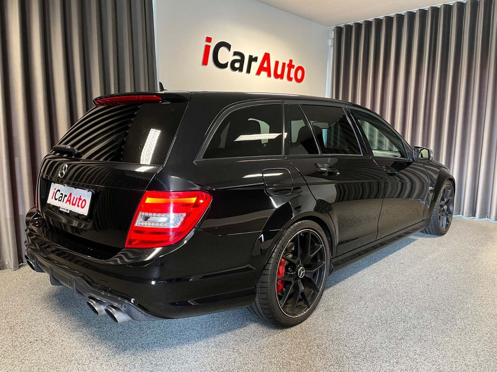 Mercedes C63 6,3 AMG Performance aut.